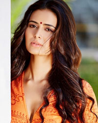 Meenakshi Dixit